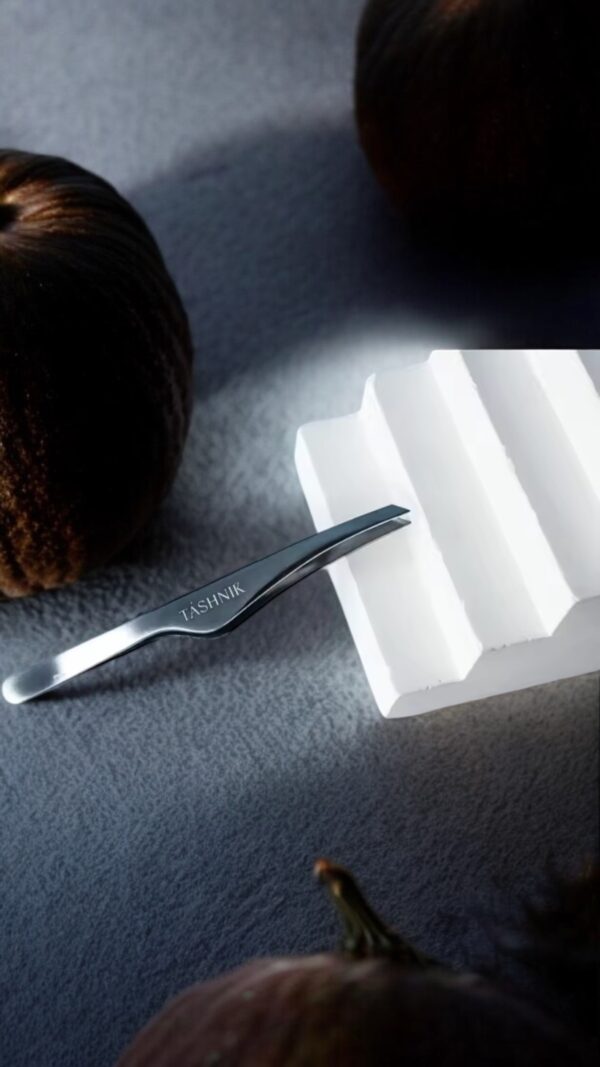 Tashnik Brow Tweezers - Image 2